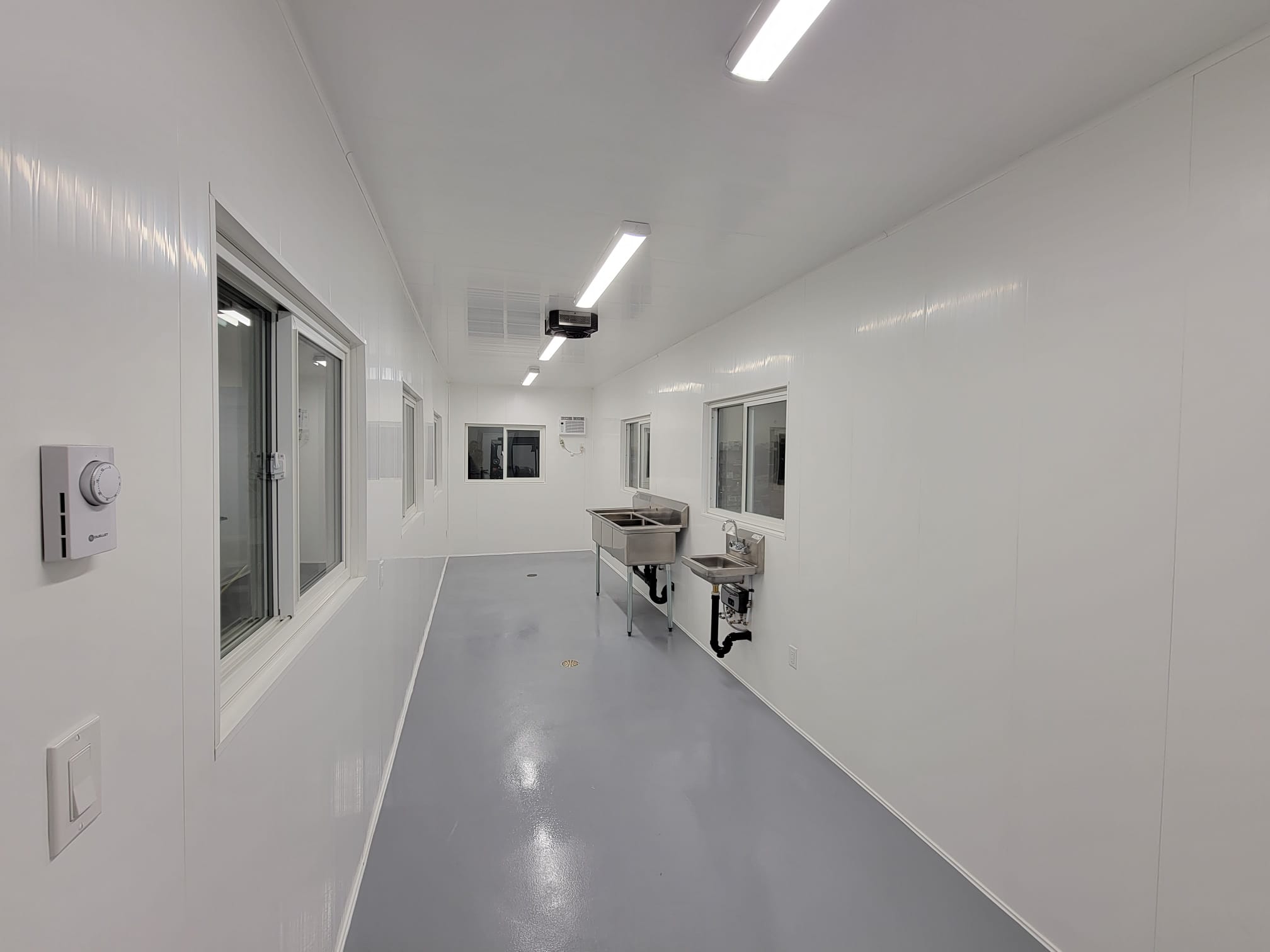 Food Processing Unit With Walk in Cooler - Allied Container Services PTY LTD